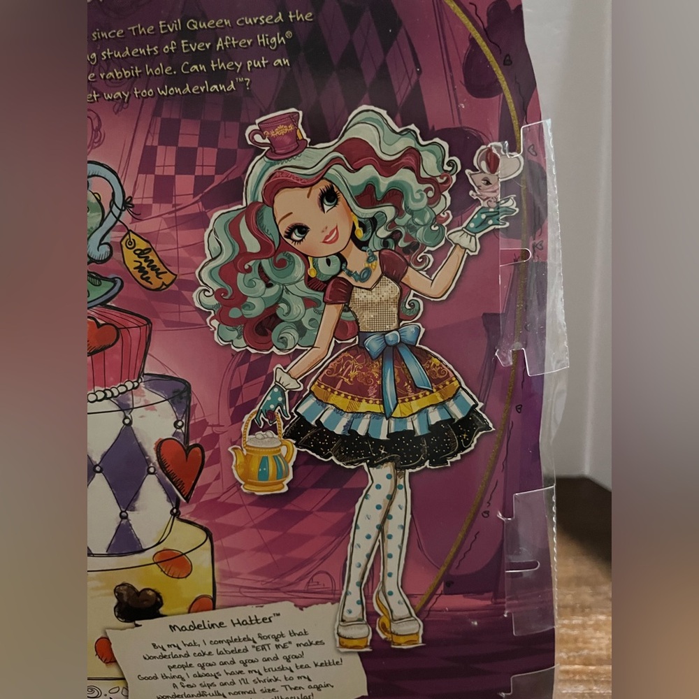 Mattel Discontinued Ever After High Doll Madeline by Madeline Hatter 17 in High - Picture 8 of 13